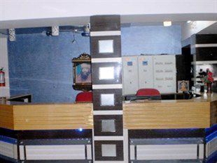 Angan Residency Hotell Ahmedabad Exteriör bild