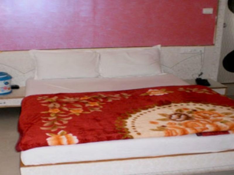 Angan Residency Hotell Ahmedabad Exteriör bild
